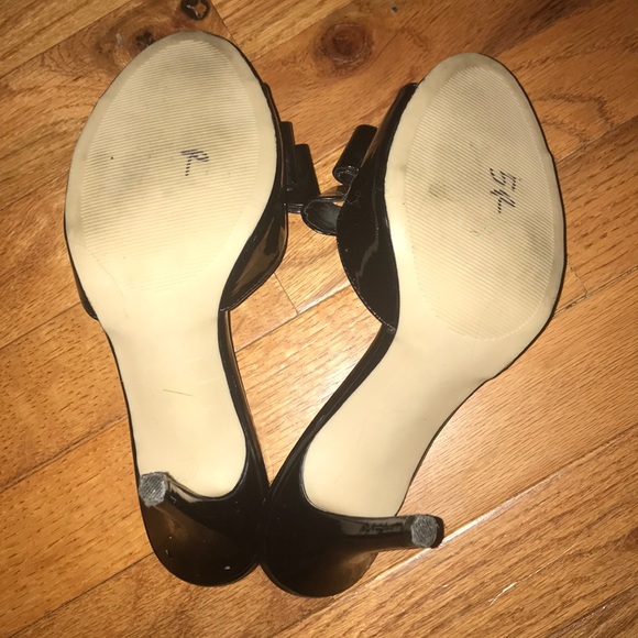 Heels with bow - Picture 4 of 4